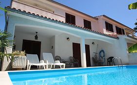 Villa Viktoria