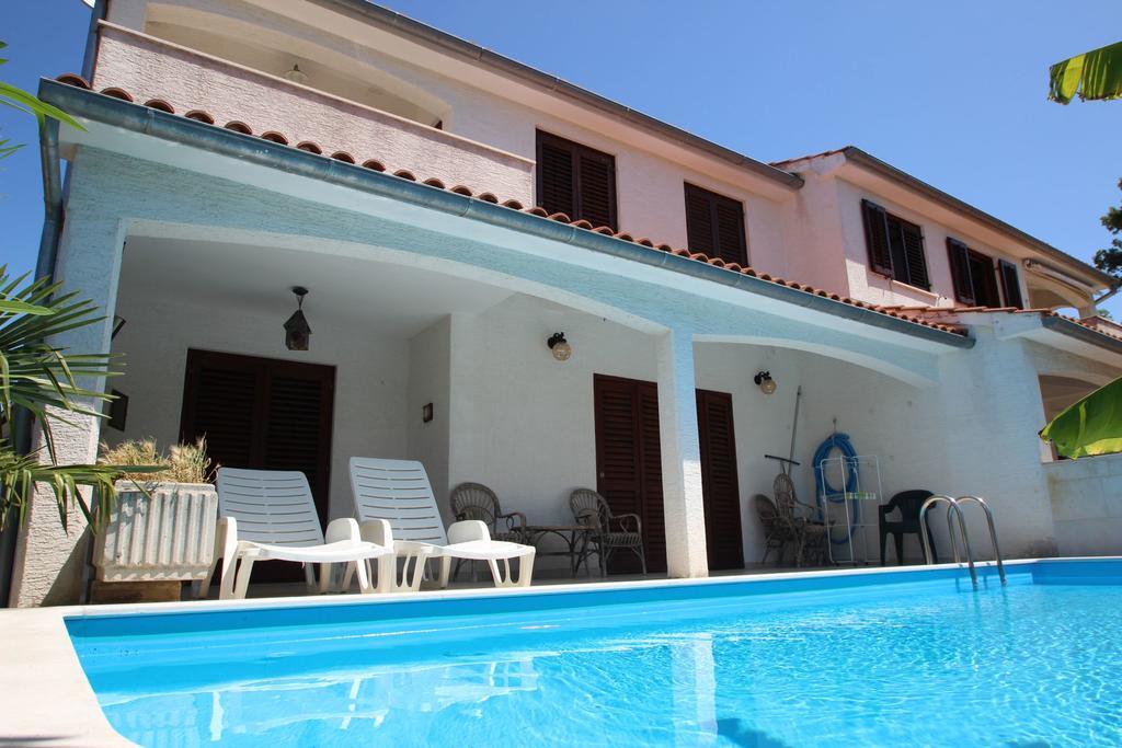 Villa Viktoria Poreč Exterior foto